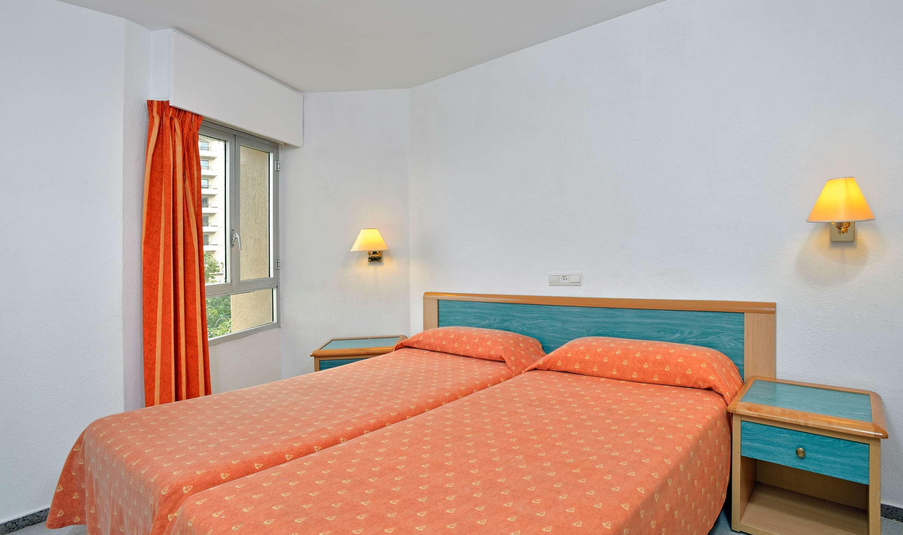 Sol Puerto Marina Aparthotel Τορρεμολίνος Εξωτερικό φωτογραφία